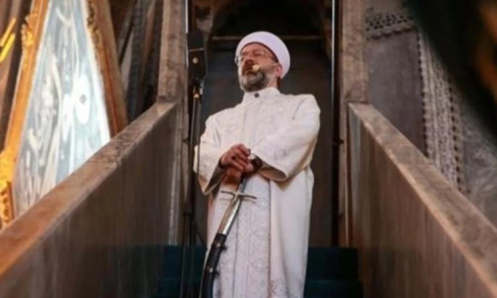 "Τζιχάντ" από τους Τούρκους κατά του Ιερώνυμου: Ξεσηκώθηκε ο Αρχι-Ιμάμης - "Μην τον ακούνε οι Χριστιανοί"